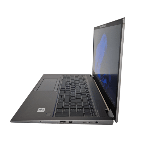 HP ZBook Fury 15 G7 Mobile Workstation | 15,6″ FHD | I7 | 16GB | 512GB SSD | Grade A - vist fra højre side