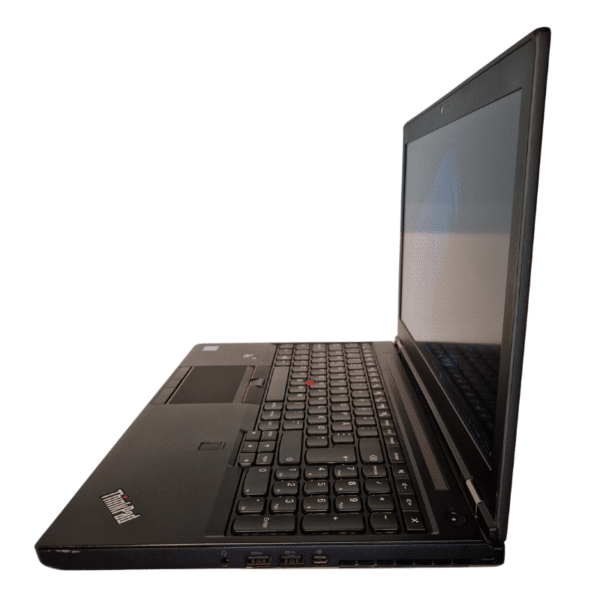 Lenovo Thinkpad P50 | 15,6″ FHD | I7 | 16GB | 256GB SSD | Grade A - set fra højre side