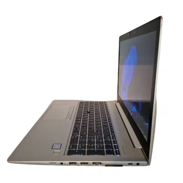 HP EliteBook 850 G6 | 15,6″ | i7 | 8GB | 256GB SSD | Brugt A - set fra højre side