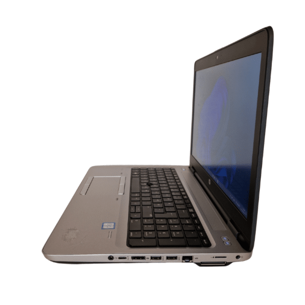 HP ProBook 650 G2 | 15,6″ | i5 | 16GB | 128GB SSD | Brugt A - set fra højre side