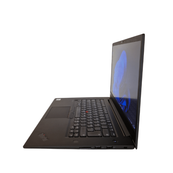 Lenovo ThinkPad X1 Extreme 3nd | 15,6″ FHD | i7 | 32GB | 1TB | Grade A - vist fra højre side