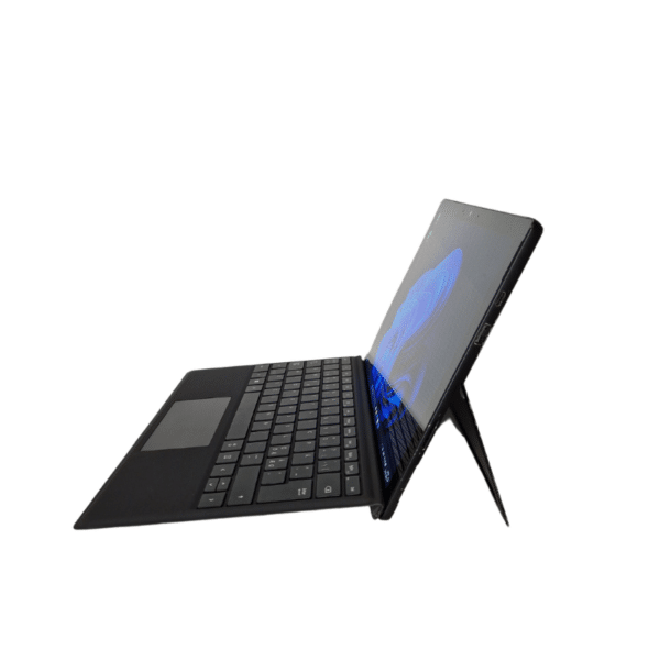 Microsoft Surface Pro 7 | 12,3″ | I7 | 16GB | 256GB SSD | Grade A - vist fra højre side