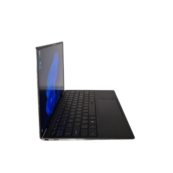 Dell XPS 13 9310 | 13,3″ FHD | I5 | 8GB | 512GB SSD | Grade C - vist fra venstre side