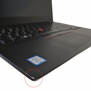 Lenovo ThinkPad X390 | 13,3″ FHD | I3 | 8GB | 256GB SSD | Grade B - vist med lille slag på hjørne